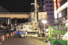 【限られた時間を最大限に活かす】インフラ工事の夜間施工にEAZET